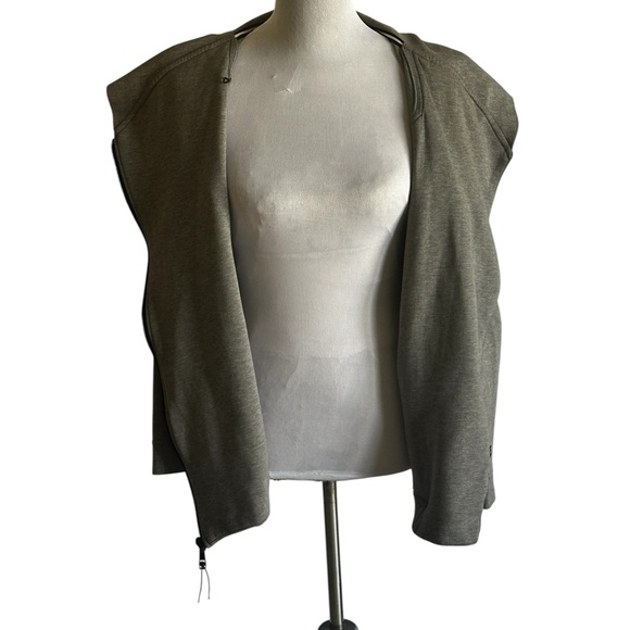 Nike Gray Hoodie W/Zip Up, Athletic, Casual, Minimalist, Soft, Streetwear - Picture 3 of 9